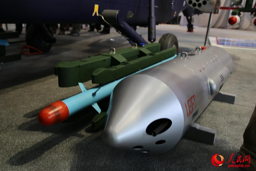 Z-19E im Mittelpunkt der Tianjiner Heli-Expo