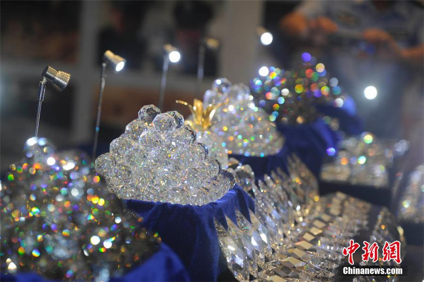 Gr??ter Kristallschmuggelfall in Guangdong aufgedeckt