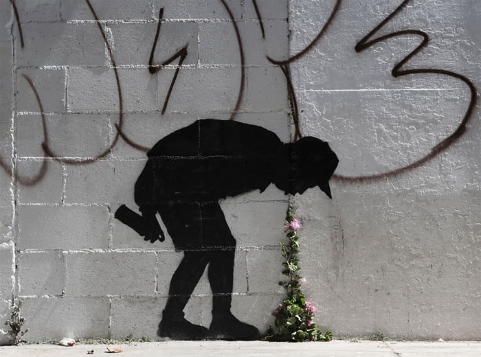 Perfekte Verbindung zwischen Stra?enkunst und Natur