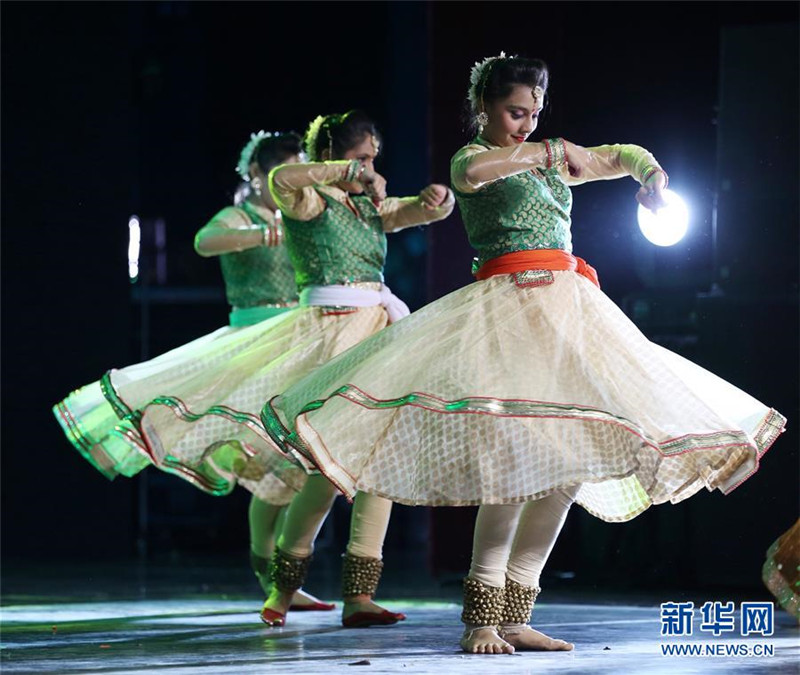 Chinas Internationales Volkskunstfestival in Qinghai er?ffnet