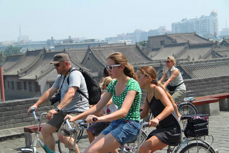 Ausl?ndische Touristen besuchen gerne Xi′an