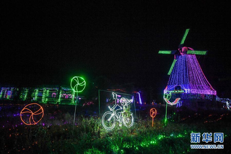 Lichtshow in Zhejianger Dorf