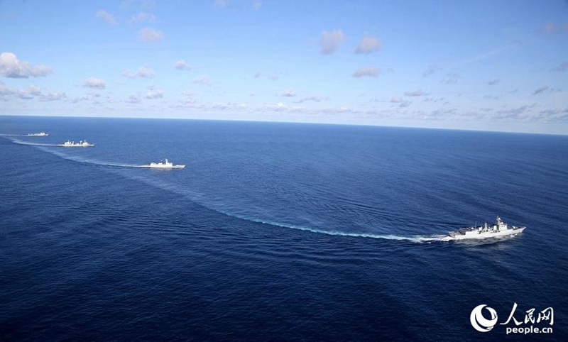 Teilnehmer der chinesischen ?Joint Sea 2017“ führen übungen im Japanischen Meer durch