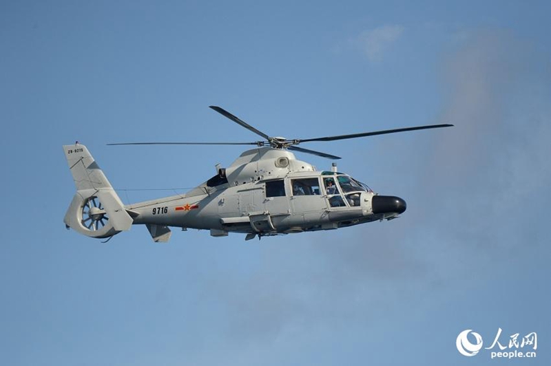 Teilnehmer der chinesischen ?Joint Sea 2017“ führen übungen im Japanischen Meer durch