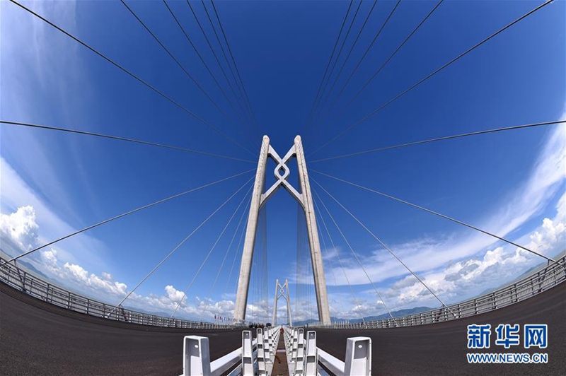 Buchtgebiet Guangdong-Hongkong-Macau f?rdert die ?Vernetzung“ des Infrastrukturbaus