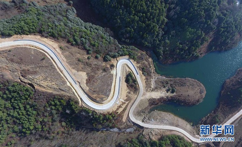 Verbesserte Landstra?en in Yunan f?rdern Entwicklung 