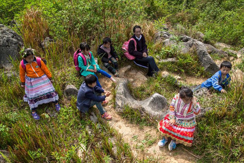 Langer Weg zur Schule in Guizhou