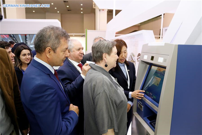 Ausstellung zu chinesischen Hochgeschwindigkeitszügen in Ankara abgehalten