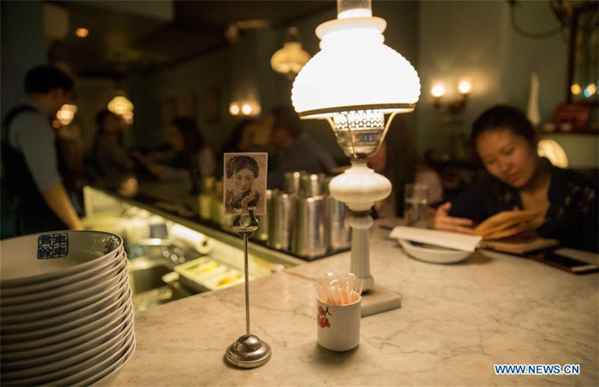 Restaurant mit einem Michelin-Stern: ?Cafe China“ in New York