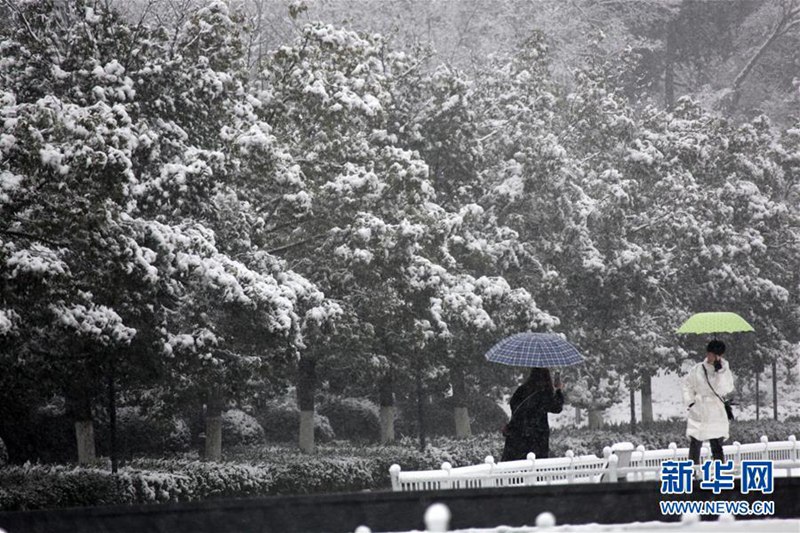 China begrü?t landesweit ersten Schnee des Jahres