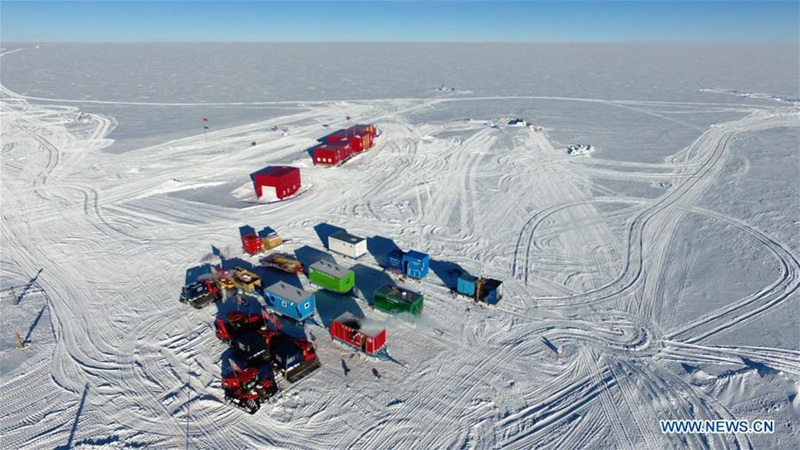 Chinas Expeditionsteam verl?sst Dome A